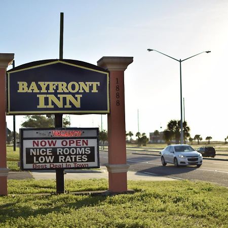 Bayfront Inn Biloxi Buitenkant foto